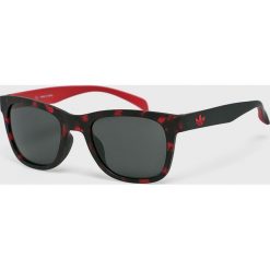 Adidas Originals - Okulary. Czarne okulary przeciwsłoneczne męskie adidas Originals, z materiału, prostokątne. W wyprzedaży za 129.90 zł.