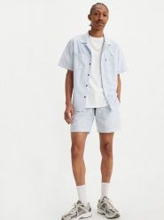 Levi's Szorty w kolorze błękitnym rozmiar: S. Niebieskie szorty męskie Levi's, bez wzorów, z bawełny. Za 74.63 zł.
