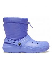 Crocs Kozaki zimowe "Classic Lined Neo Puff" w kolorze fioletowym rozmiar: 41/42. Różowe kozaki damskie Crocs, z materiału, bez obcasa. Za 202.95 zł.