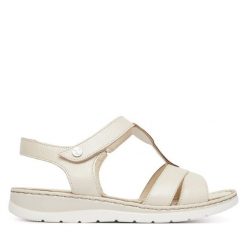 Sandały Caprice. Białe sandały damskie Caprice, bez wzorów, bez obcasa, na płaskiej podeszwie. Za 269.99 zł.