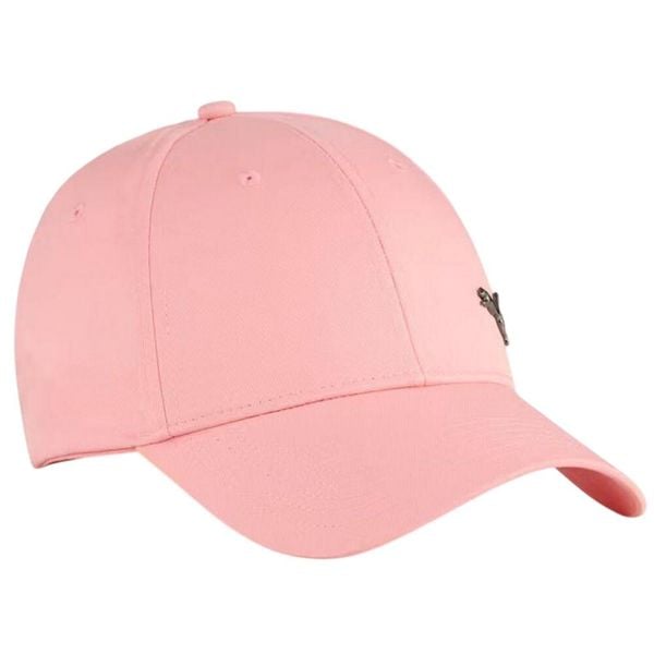 Czapka Z Daszkiem Z Metalowym Logo ESS. Czerwone czapki z daszkiem damskie Puma, bez wzorów. Za 106.99 zł.