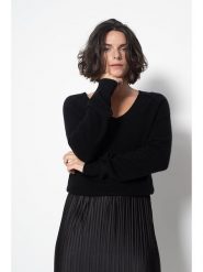 AUTHENTIC CASHMERE Kaszmirowy sweter "Giusalet" w kolorze czarnym rozmiar: L. Czarne swetry klasyczne damskie AUTHENTIC CASHMERE, l, z kaszmiru, bez kołnierzyka. Za 347.99 zł.