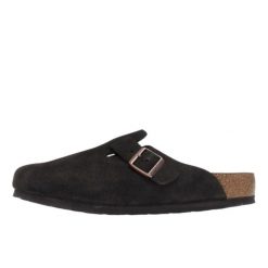 Sandały Birkenstock Boston Etroite brązowe. Brązowe sandały damskie Birkenstock, bez wzorów, ze skóry, bez obcasa. W wyprzedaży za 503.35 zł.