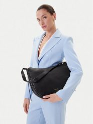 Coccinelle Torebka E1 SHA 13 02 01 Czarny. Czarne torebki klasyczne damskie Coccinelle, bez wzorów, ze skóry, bez dodatków. Za 969.99 zł.