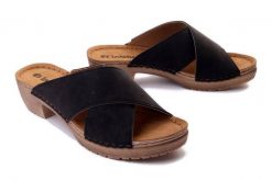 INBLU BL-03 014 czarny, klapki damskie. Czarne klapki damskie Inblu, bez wzorów, bez obcasa. Za 94.99 zł.