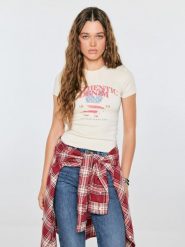 Koszulka damska z nadrukiem perłowa calisa 103. Białe t-shirty damskie Big Star, l, bez wzorów, z dzianiny, bez kołnierzyka. Za 59.99 zł.