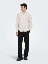 ONLY & SONS Spodnie dresowe w kolorze czarnym rozmiar: XXL. Czarne spodnie dresowe męskie Only & Sons, bez wzorów, z dresówki. Za 129.95 zł.