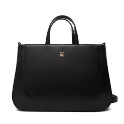 Torebka Tommy Hilfiger. Czarne torebki klasyczne damskie Tommy Hilfiger, bez wzorów, bez dodatków. Za 699.99 zł.