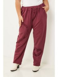 Curvy Lady Spodnie w kolorze bordowym rozmiar: 44/46. Czerwone spodnie materiałowe damskie Curvy Lady, z aplikacjami, z materiału, klasyczne, z standardowym stanem. Za 100.99 zł.