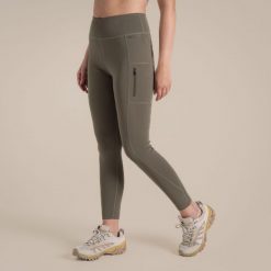 Legginsy damskie Craghoppers NosiLife Adeena. Zielone legginsy damskie CRAGHOPPERS, bez wzorów, z materiału. Za 296.75 zł.