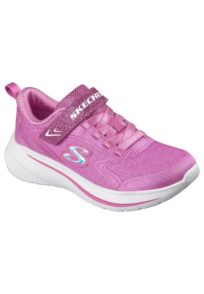 Buty SKECHERS WAVE 92 Rose. Czerwone obuwie treningowe damskie Skechers, na fitness i siłownię. Za 149.99 zł.