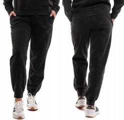 Spodnie damskie Puma ESS Elevated Comfort Wash Sweatpants. Czarne spodnie sportowe damskie Puma, m, z bawełny, na fitness i siłownię. Za 182.99 zł.