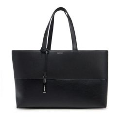 Torebka Calvin Klein. Czarne shopper bag damskie CALVIN KLEIN, bez wzorów, bez dodatków. Za 359.99 zł.
