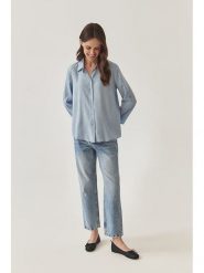 TATUUM Bluzka w kolorze błękitnym rozmiar: 42. Niebieskie bluzki damskie Tatuum, bez wzorów, z lyocellu, bez kołnierzyka, bez ramiączek. Za 113.90 zł.