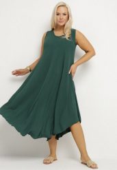 Ciemnozielona Rozkloszowana Sukienka z Bawełną Nairilo. Zielone sukienki damskie Born2be, na spacer, na lato, xl, bez wzorów, z bawełny, eleganckie, bez kołnierzyka, bez ramiączek, midi, rozkloszowane. W wyprzedaży za 71.99 zł.