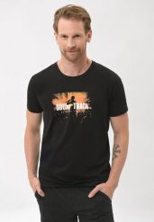 Czarny t-shirt z printem T-FESTIVAL. Czarne t-shirty męskie Volcano, na lato, m, bez wzorów, z jeansu, bez kołnierzyka. Za 59.99 zł.