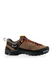 Buty turystyczne męskie Salewa Wildfire Leather. Brązowe buty trekkingowe męskie Salewa, z gumy, bez zapięcia, trekkingowe. Za 699.99 zł.