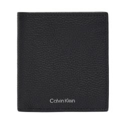 Portfel Calvin Klein. Czarne portfele męskie CALVIN KLEIN, bez wzorów. Za 259.99 zł.