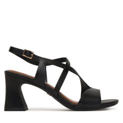 Sandały Tamaris. Czarne sandały damskie Tamaris, bez wzorów, bez obcasa, na słupku. Za 369.99 zł.