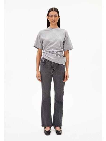 Armedangels Dżinsy "Velaari" - Flared fit - w kolorze antracytowym rozmiar: W30/L32. Czarne jeansy damskie ARMEDANGELS. Za 254.74 zł.