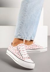 Różowe Trampki z Cholewką Zdobioną Kwiatowym Wzorem Folaianna. Czerwone trampki i tenisówki damskie Born2be, z aplikacjami, z jeansu. Za 39.99 zł.