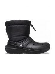 Crocs Kozaki "Classic Lined Neo Puff" w kolorze czarnym rozmiar: 42/43. Czarne kozaki damskie Crocs, z materiału, bez obcasa. Za 253.45 zł.