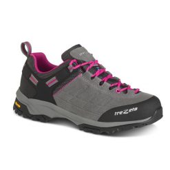 Buty trekkingowe damskie Raider Wp Women. Czerwone obuwie trekkingowe damskie Trezeta. Za 399.99 zł.