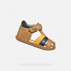 Sandały GEOX B SANDAL MACCHIA Brązowy. Brązowe sandały damskie Geox, ze skóry, bez zapięcia. Za 219.99 zł.