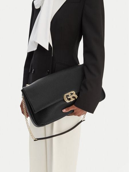 GINO ROSSI Torebka EO-LX10267 Czarny. Czarne torebki klasyczne damskie Gino Rossi, bez wzorów, z materiału, bez dodatków. Za 329.99 zł.