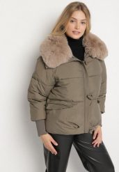 Ciemnozielona Puchowa Kurtka Pikowana z Futrzanym Kołnierzem Lanivela. Zielone kurtki damskie Born2be, l, bez wzorów, z futra, bez kaptura. Za 249.99 zł.