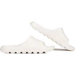 Klapki damskie Coqui Lou. Brązowe klapki damskie Coqui, bez wzorów, bez obcasa. Za 82.00 zł.