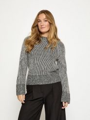 Peppercorn Sweter "Jeanette" w kolorze czarno-białym rozmiar: XXL. Białe swetry klasyczne damskie Peppercorn, xxl, bez kołnierzyka. Za 149.95 zł.