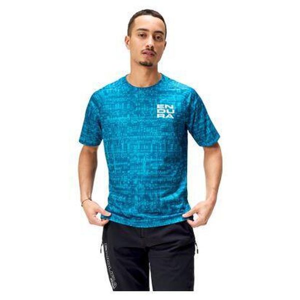 Koszulka rowerowa męska Endura Grid Ltd Printed atlantic. Niebieskie t-shirty sportowe męskie ENDURA, m, bez ramiączek, rowerowe. Za 179.99 zł.