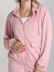 Rozpinana bluza ze stójką soft touch - różowy. Czerwone bluzy bez kaptura damskie Sinsay, l, z dzianiny. W wyprzedaży za 45.99 zł.