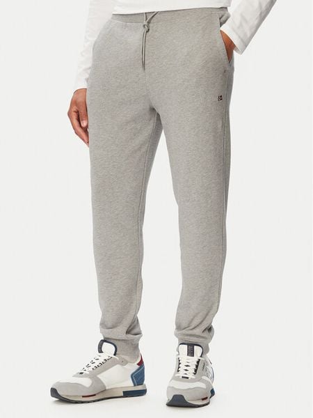 Napapijri Spodnie dresowe Malis NP0A4H8C Szary Regular Fit. Szare spodnie dresowe męskie Napapijri, bez wzorów, z bawełny. Za 399.99 zł.