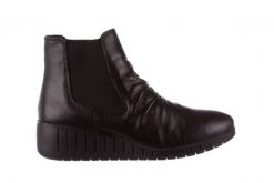 Botki Bayla-196 AVCILAR-01 D76 196035, Czarny, Skóra naturalna - 41. Czarne botki damskie Bayla, z gumy, klasyczne, bez obcasa, na koturnie, bez zapięcia. W wyprzedaży za 134.10 zł.