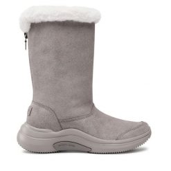 Kozaki Skechers. Szare kozaki damskie Skechers, bez obcasa, na płaskiej podeszwie. Za 579.99 zł.