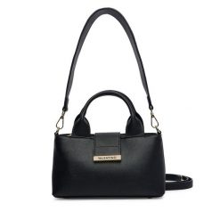 Torebka Valentino. Czarne torebki klasyczne damskie Valentino, bez wzorów, bez dodatków. Za 549.99 zł.