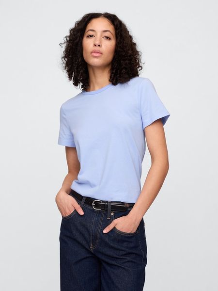 GAP Koszulka w kolorze błękitnym rozmiar: S. Niebieskie bluzki damskie GAP, s, bez wzorów, z bawełny, bez kołnierzyka. Za 56.93 zł.