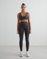 Damskie legginsy bezszwowe, wysoki stan, squat proof petite Shape szary. Szare legginsy damskie Aim'n, xs, bez wzorów, z elastanu. Za 296.00 zł.