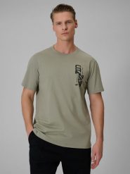 4F T-shirt regular z nadrukiem męski - khaki S. Brązowe t-shirty męskie 4f, m, bez wzorów, z bawełny, bez kołnierzyka. Za 49.99 zł.