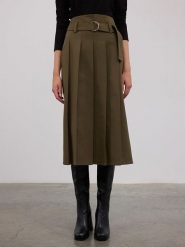 BGN Spódnica w kolorze oliwkowym rozmiar: 36. Brązowe spódniczki damskie BGN, bez wzorów, z tkaniny, z podwyższonym stanem, midi, proste. Za 126.15 zł.