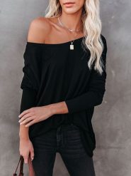 Milan Kiss Bluzka w kolorze czarnym rozmiar: XL. Czarne bluzki damskie Milan Kiss, xl, bez wzorów, bez kołnierzyka, bez ramiączek. Za 113.99 zł.