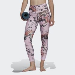 Damskie legginsy z nadrukiem do jogi adidas Essentials. Białe legginsy damskie Adidas, m, bez wzorów. W wyprzedaży za 181.85 zł.