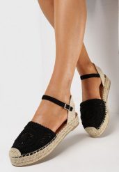 Czarne Espadryle na Grubej Podeszwie z Plecionki i Ażurowym Wzorem na Cholewce Astaria. Czarne espadryle damskie Born2be, w ażurowe wzory, bez obcasa. Za 84.99 zł.