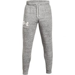 Spodnie joggingowe Under Armour Rival Terry. Szare spodnie materiałowe męskie Under Armour, bez wzorów, z bawełny, sportowe. Za 290.00 zł.