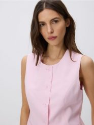 Kamizelka z wiskozą - różowy. Czerwone kamizelki damskie Reserved, l, z tkaniny. Za 139.99 zł.