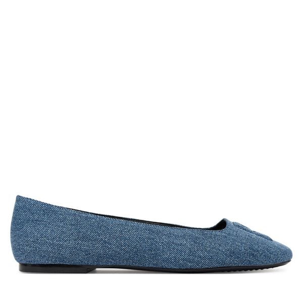 Baleriny DKNY. Niebieskie baleriny damskie DKNY, bez wzorów, bez obcasa. Za 379.99 zł.