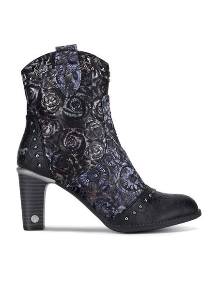 Mustang Botki 1335-505 Czarny. Czarne botki damskie Mustang, z materiału, bez obcasa, na słupku, bez zapięcia. Za 258.99 zł.