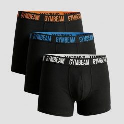 Bokserki męskie sports underwear czarne FIT 3-pak. Czarne bokserki męskie GYMBEAM, bez wzorów, z bawełny. Za 126.90 zł.
